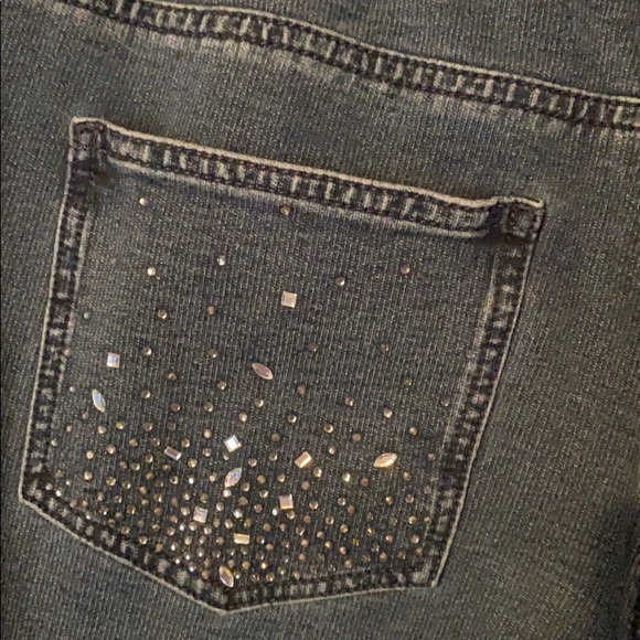 Quacker Factory Bling jeans - Picture 7 of 9